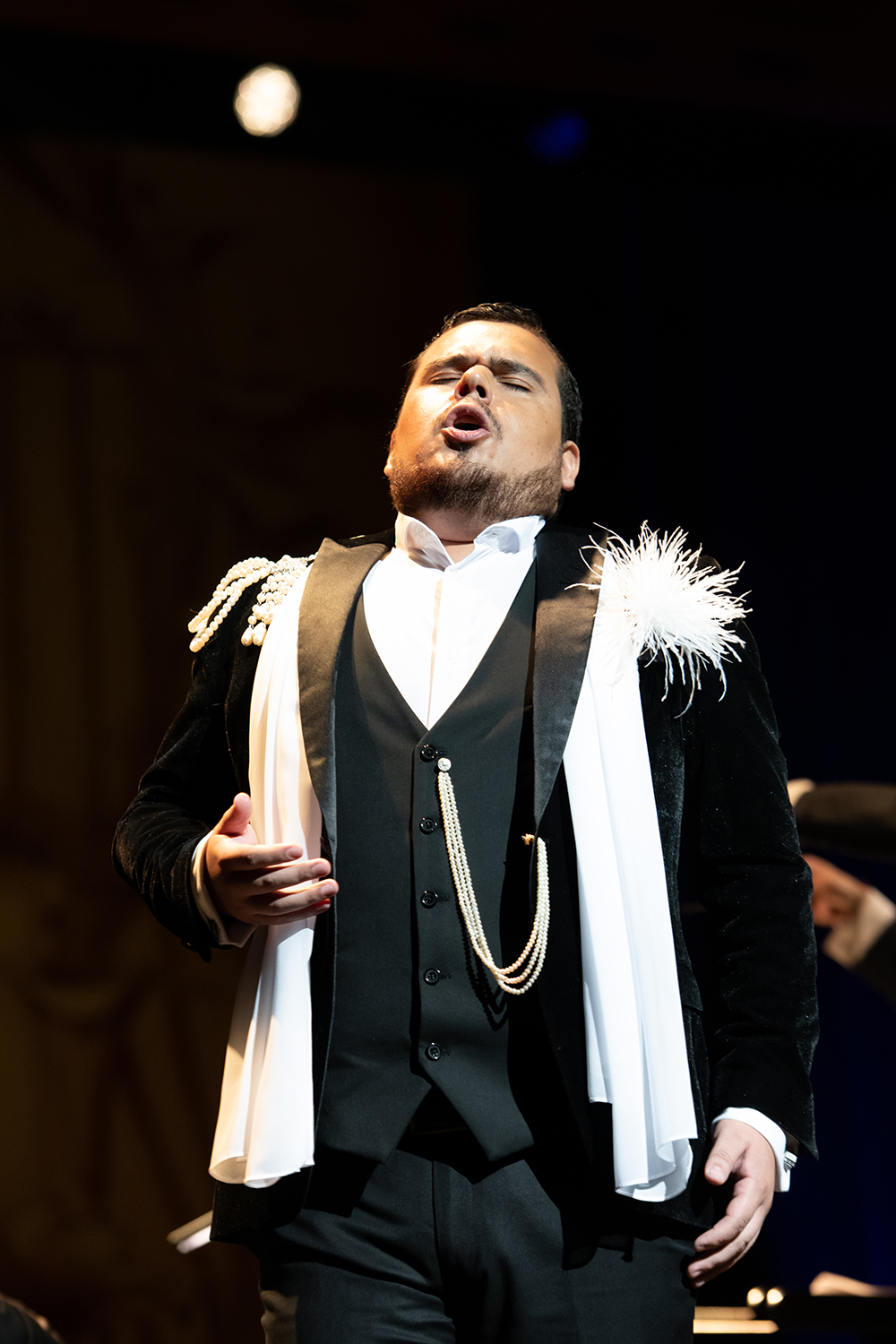 Gonzalo Quinchahual, finalista de Paris Opera Competition